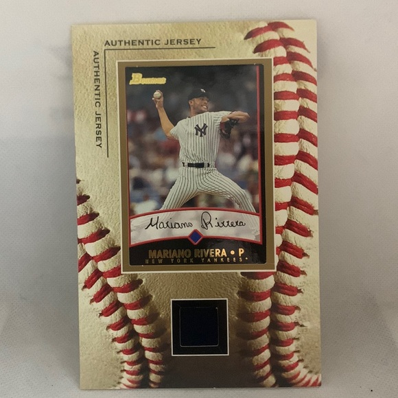 Mariano Rivera Yankees Game Used Swatch (MISC11) - Picture 1 of 5